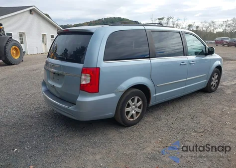 2012 Chrysler Town & Country Touring from USA, damaged, VIN 2C4RC1BGXCR301271